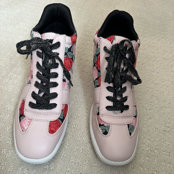 Woman’s True Craft TC Jens Wedge Floral Sneakers. Size 9 M - Picture 8 of 8